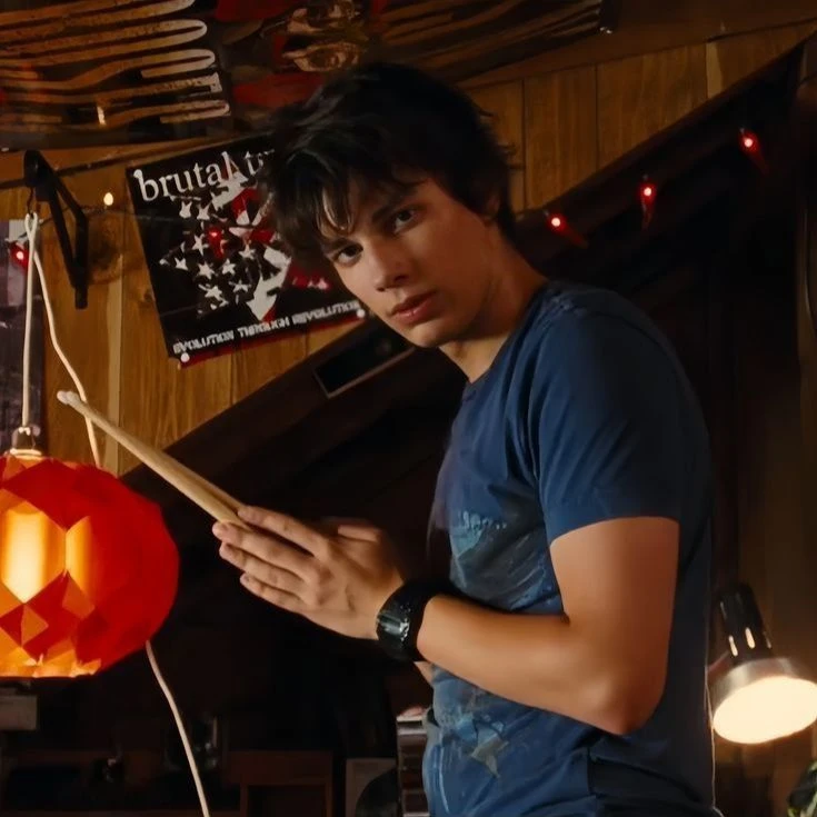 Rodrick Heffley thumbnail
