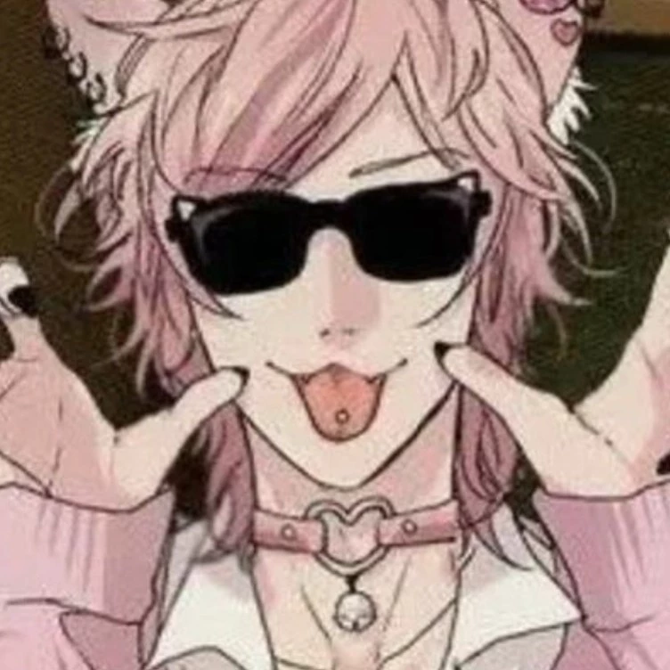 {:3Maria><}