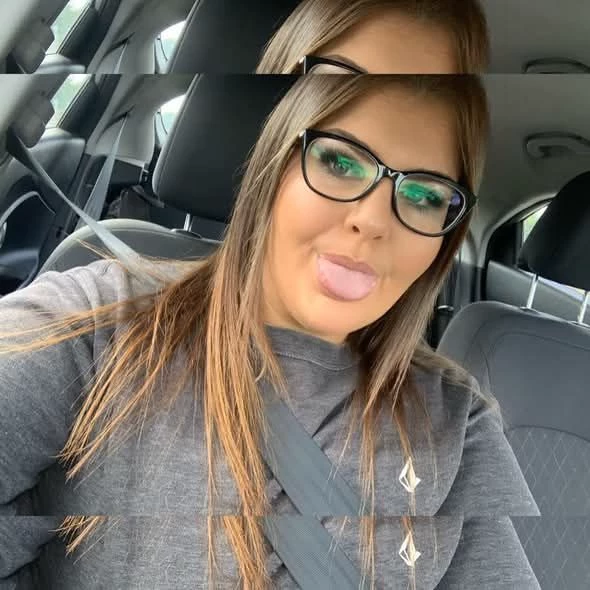 Davina thumbnail