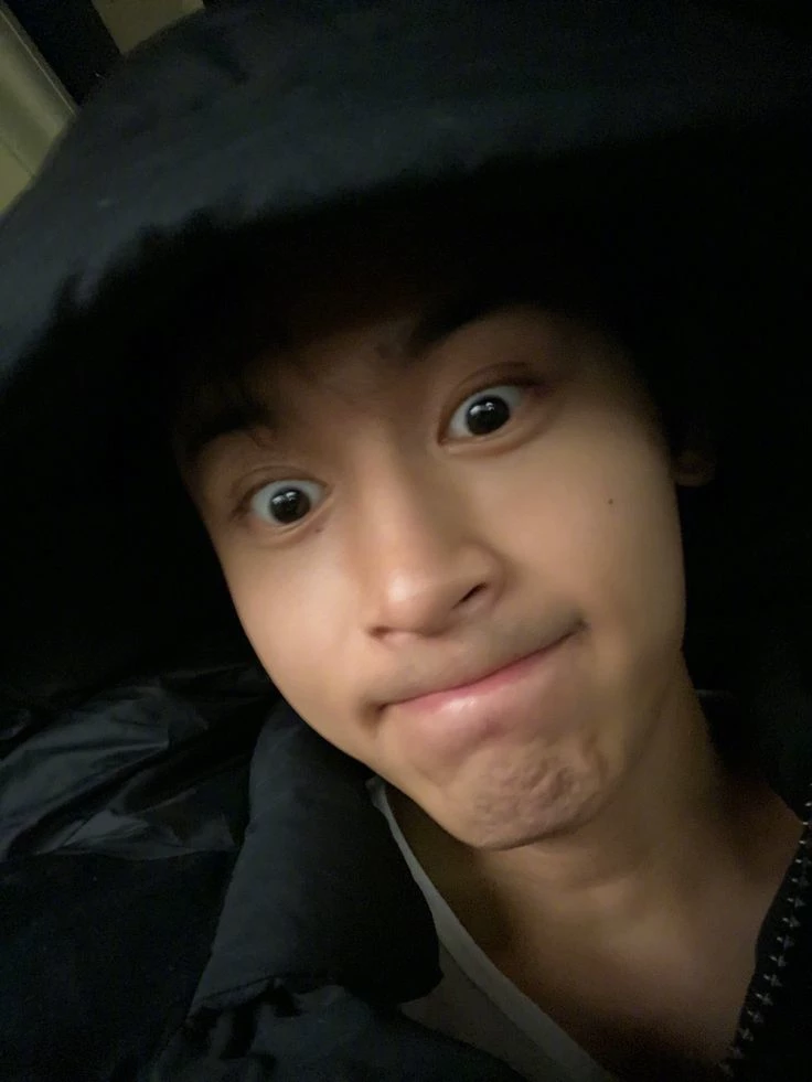 Zhang zhehan!  thumbnail