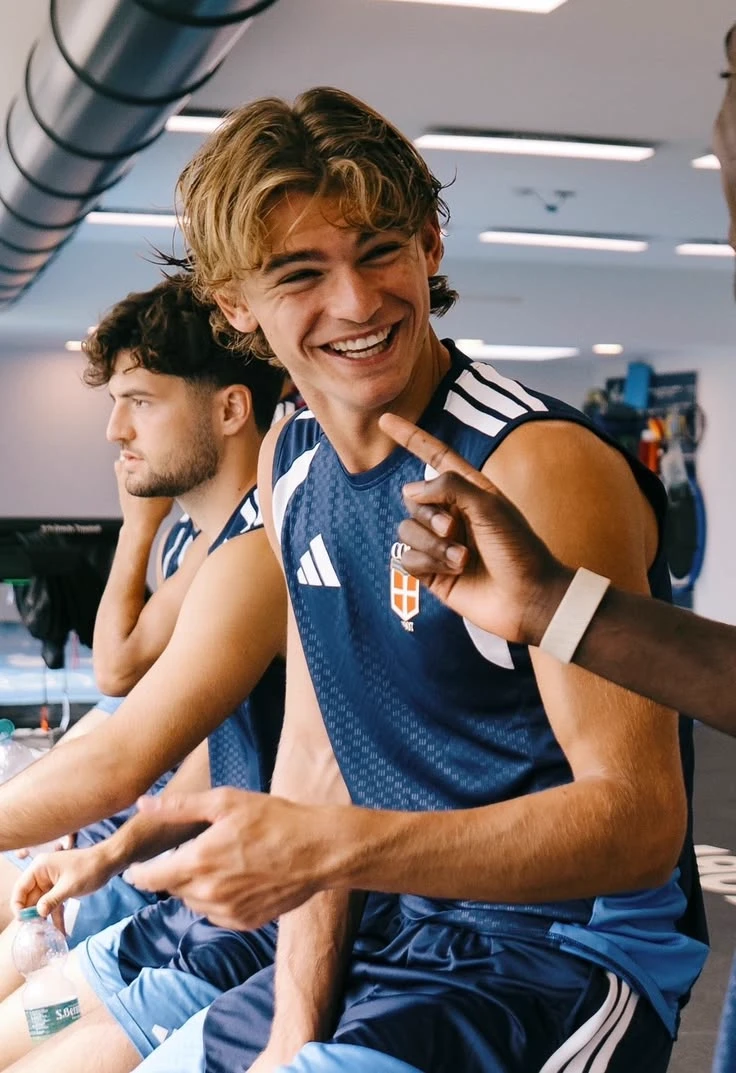 Nico paz💓💓 thumbnail