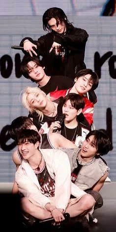 Stray Kids thumbnail