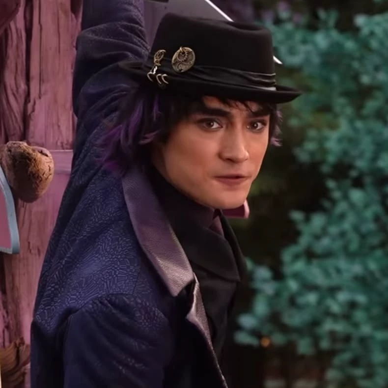 Max hatter thumbnail