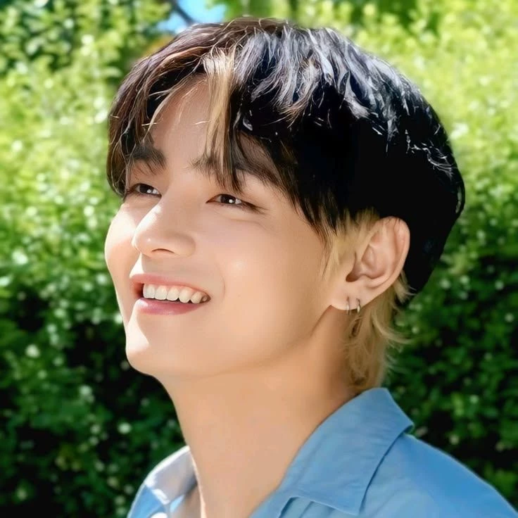kim taehyung thumbnail