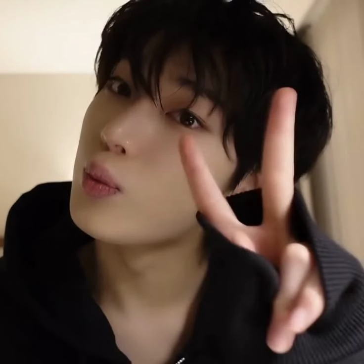 cortis enhypen and straykids thumbnail