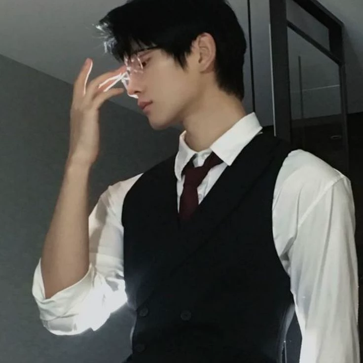 Jiang Li (just Li if you want) thumbnail