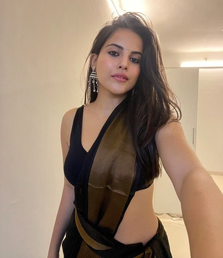 Boss' Wife Chhavi thumbnail