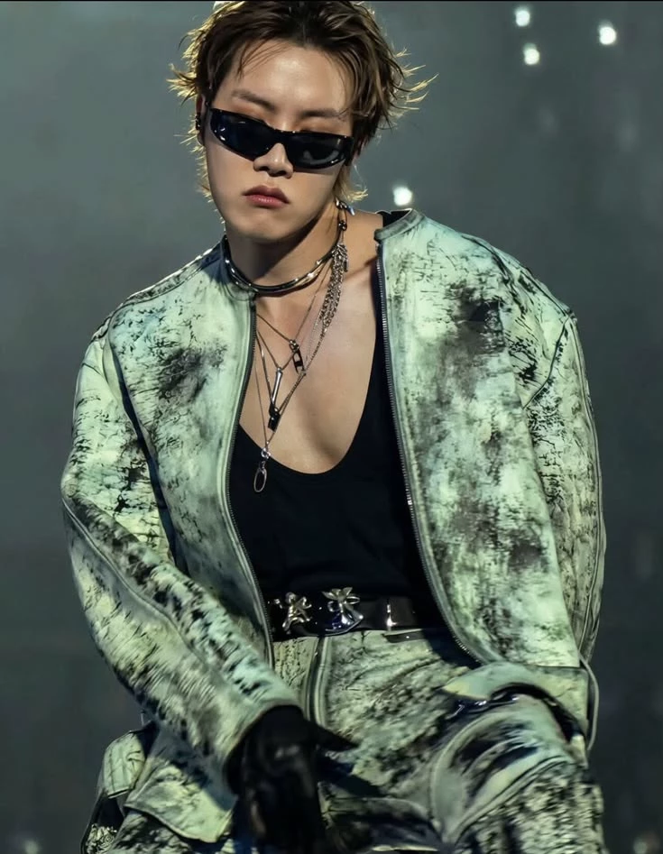 J-HOPE thumbnail