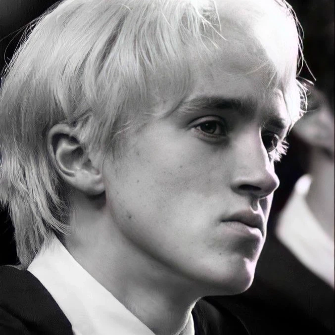 Draco Malfoy thumbnail