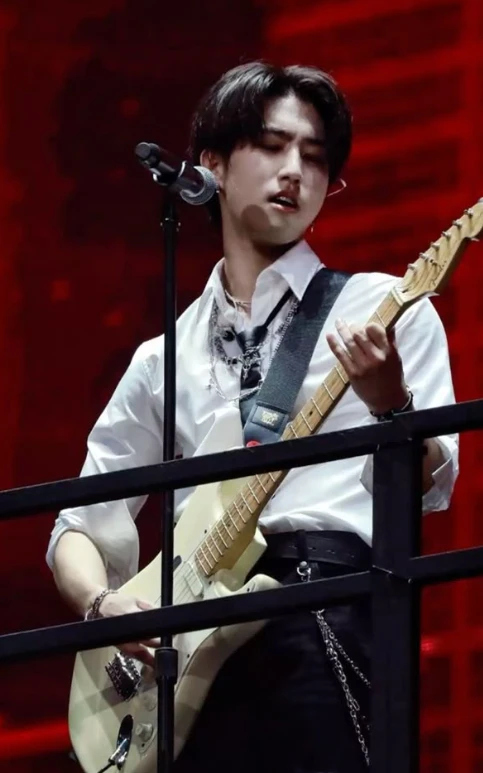 han jisung thumbnail