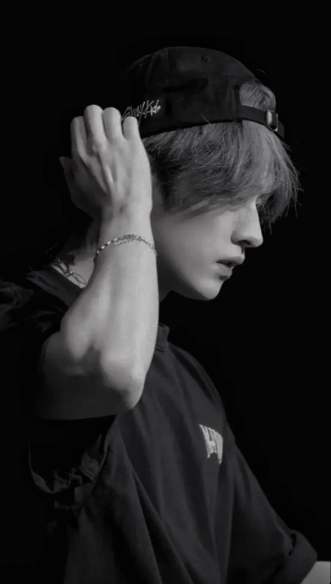Lee Minho (depressed bf) thumbnail