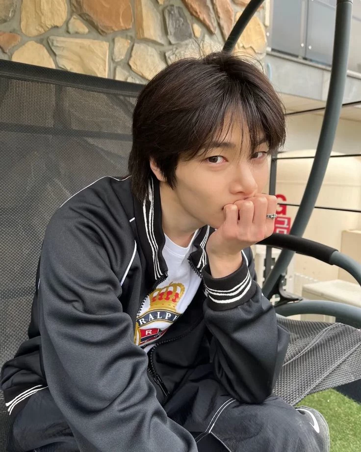 Yang Jeongin thumbnail