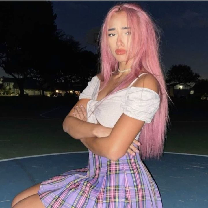Kat thumbnail