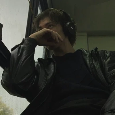 The Boy in Seat 13 thumbnail