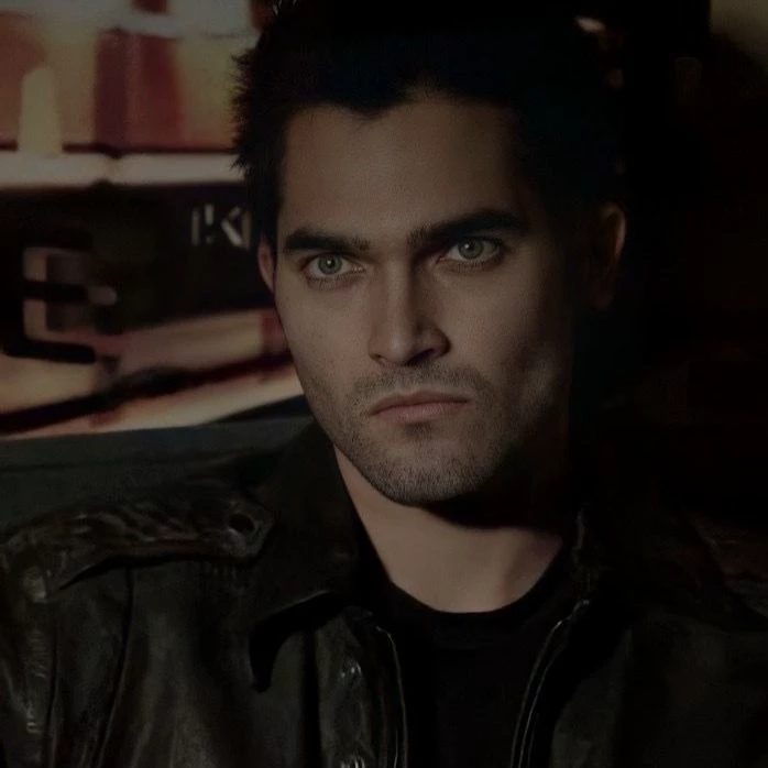 Derek Hale thumbnail