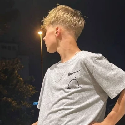 The new student named Kauã while you are called Laís thumbnail