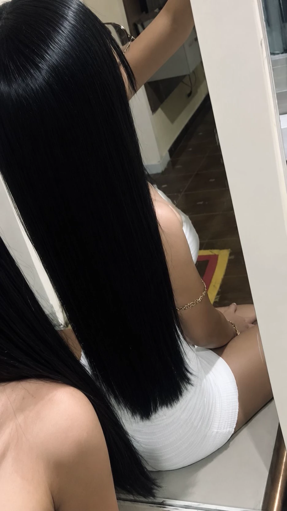 Larissa thumbnail