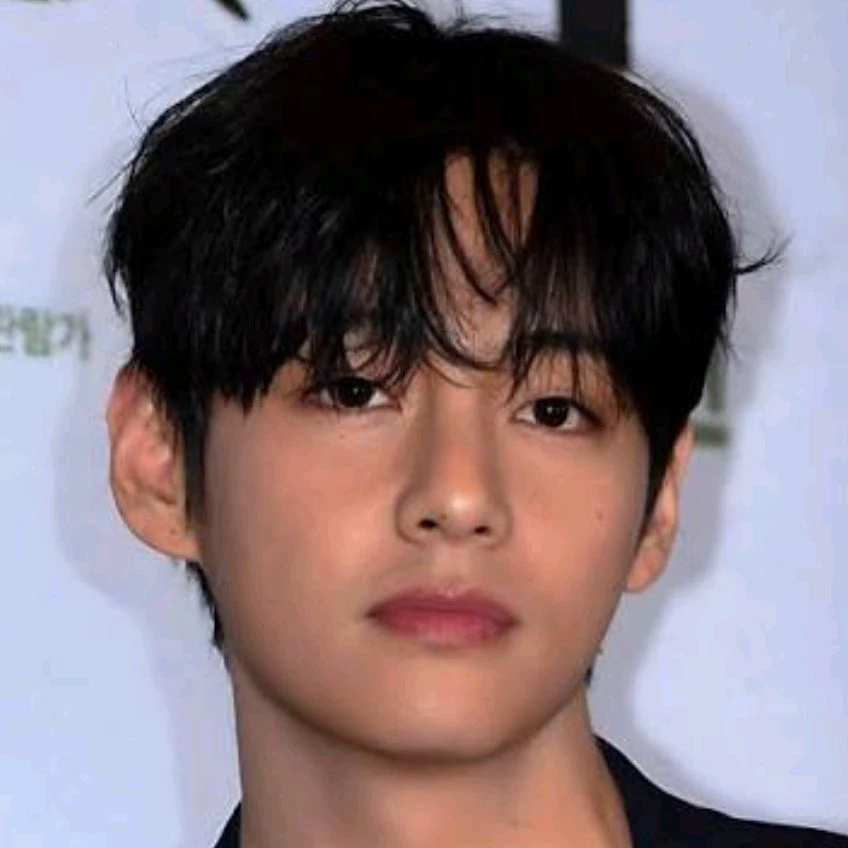 Kim Taehyung thumbnail