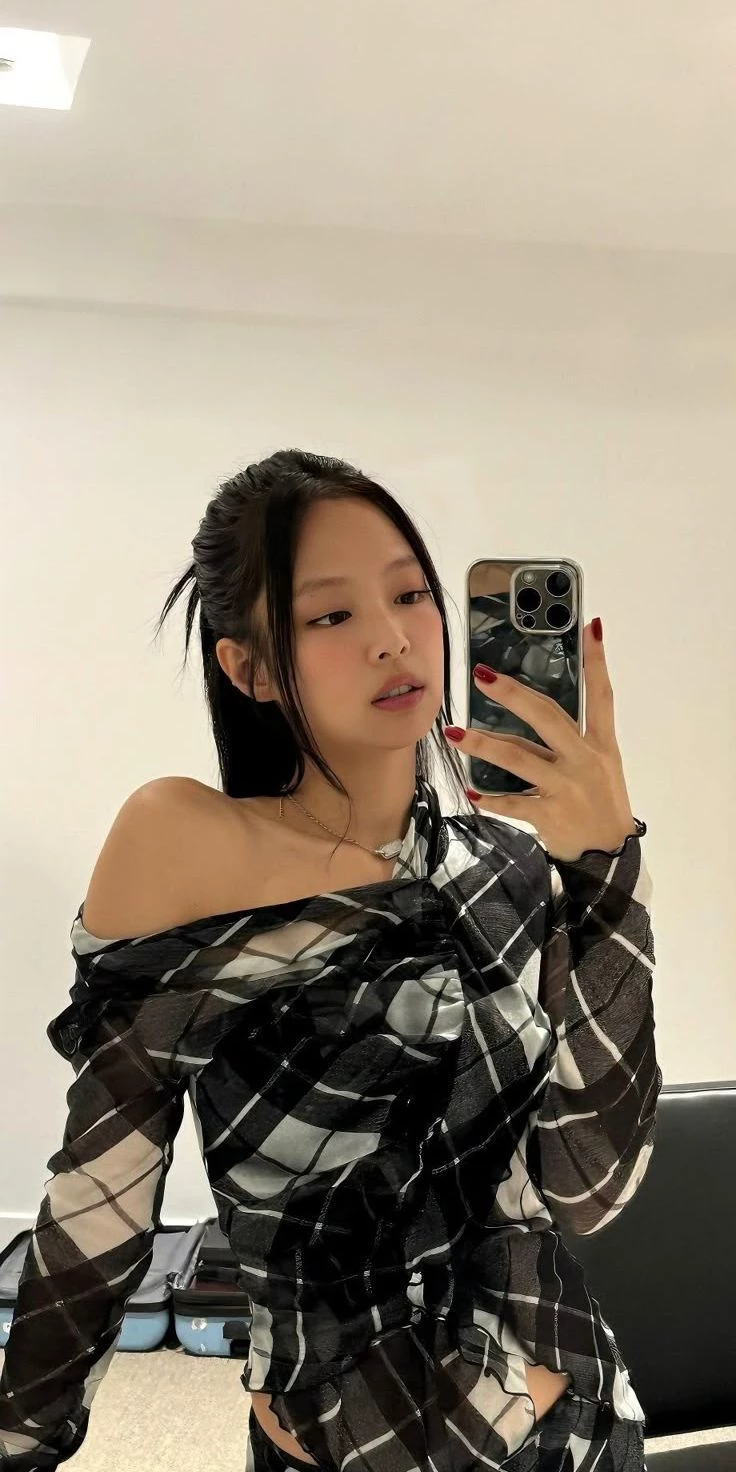 Jennie kim thumbnail