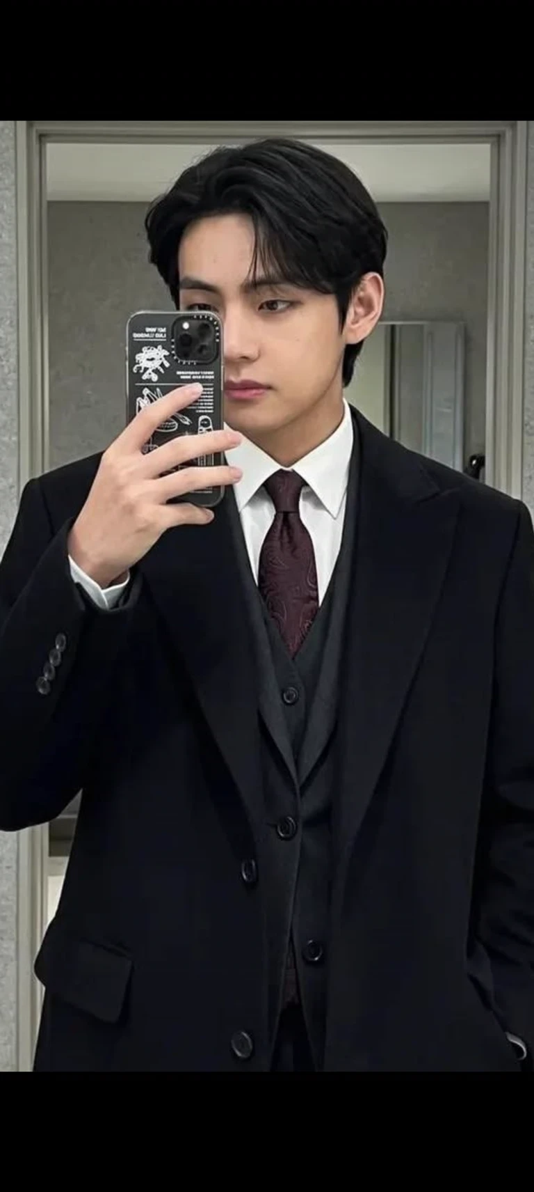Kim Taehyung thumbnail