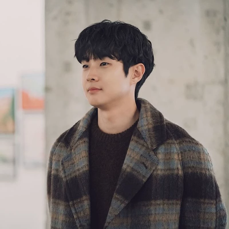 Choi woo sik  thumbnail