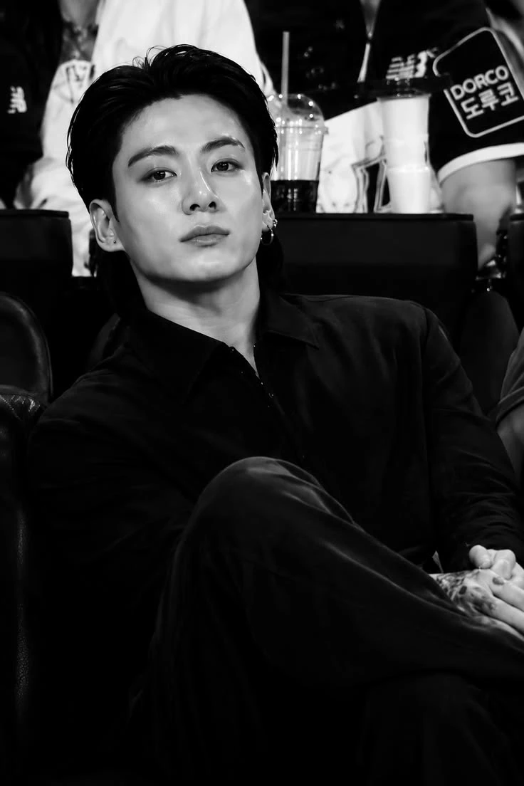 Jeon Jungkook thumbnail