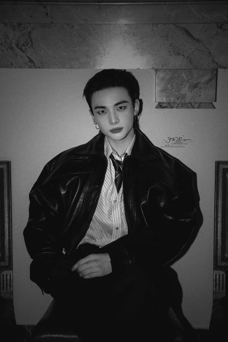 Hyunjin thumbnail