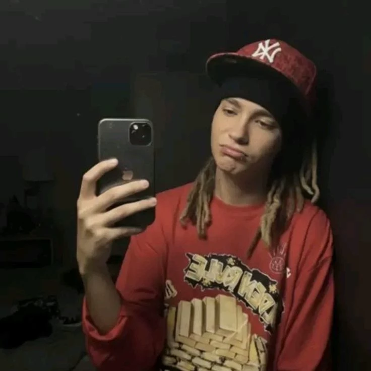 Tom Kaulitz thumbnail