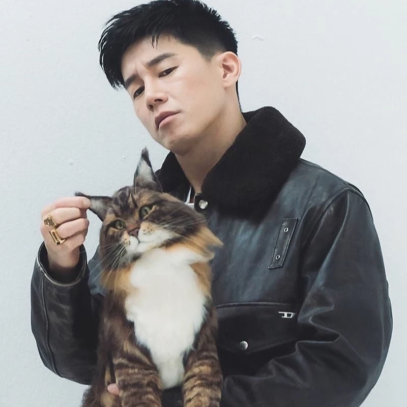 Kim Mu-yeol thumbnail