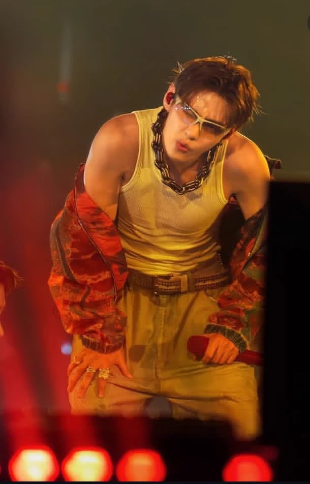 Kim Taehyung thumbnail