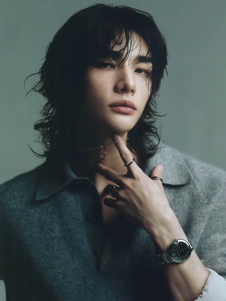 Hyunjin thumbnail