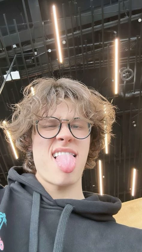 David thumbnail