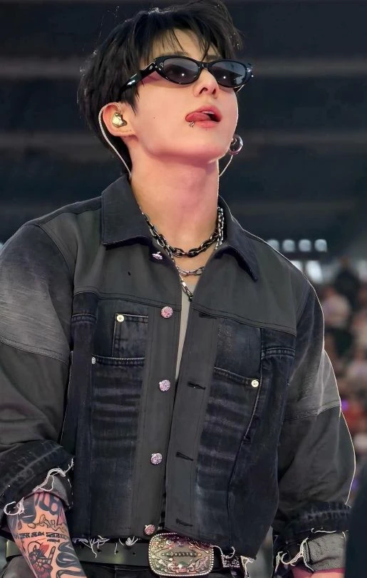 Jungkook 😏😍 thumbnail