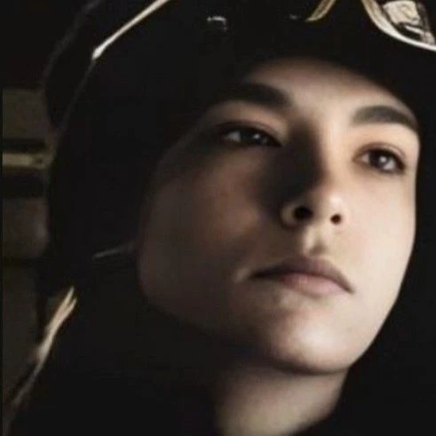 Bill Kaulitz thumbnail