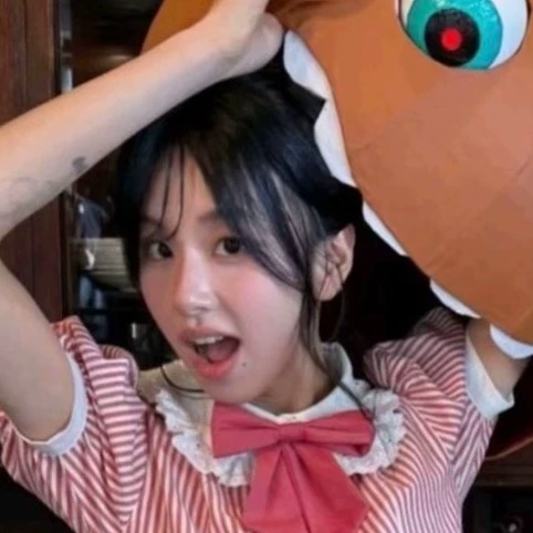 Chaeyoung 