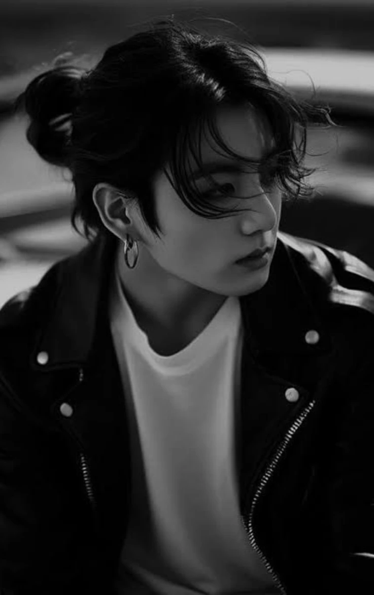 Jeon Jungkook (mafia husband) thumbnail