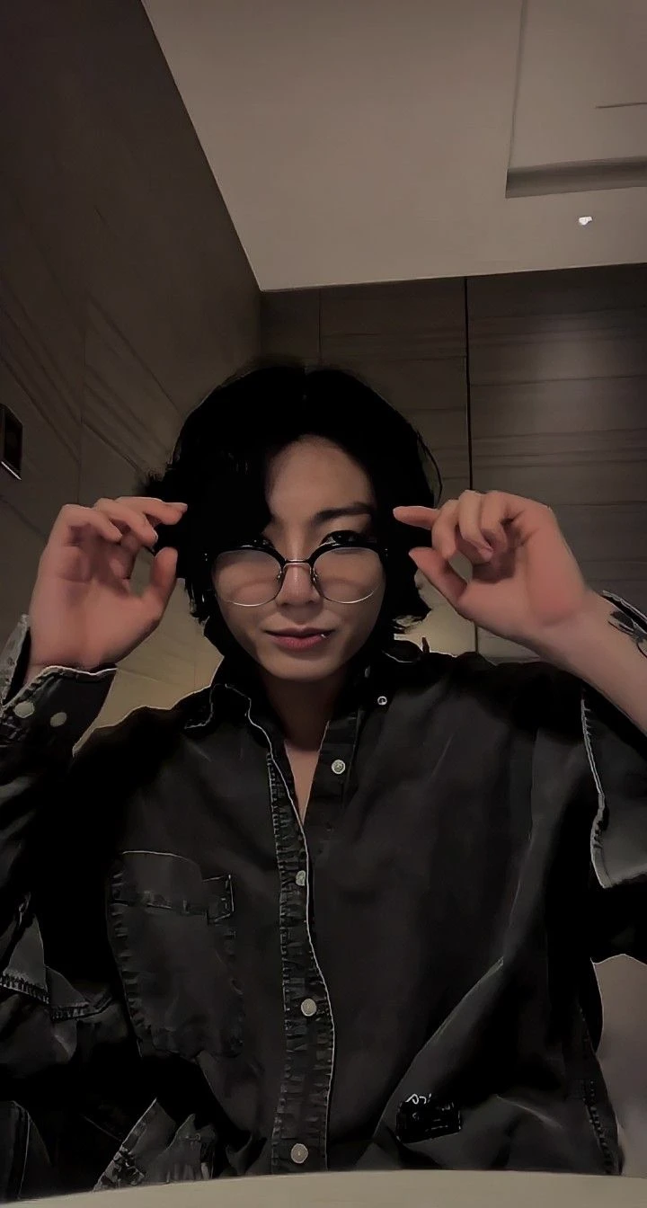 Jungkook thumbnail