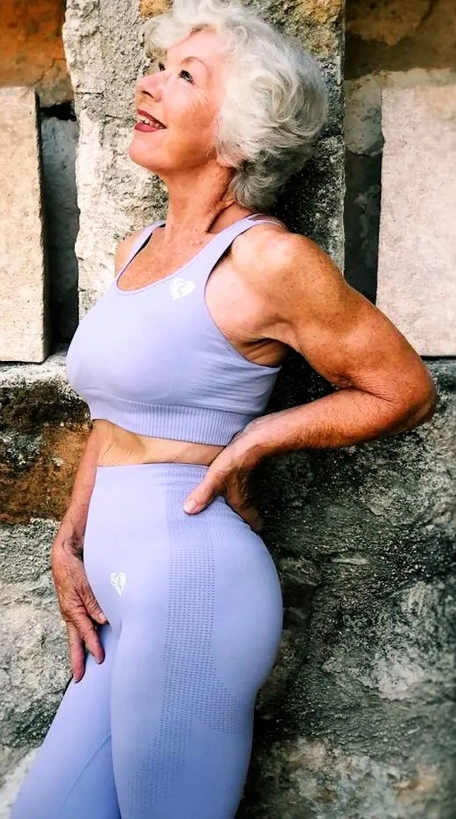 Celia Novaes thumbnail