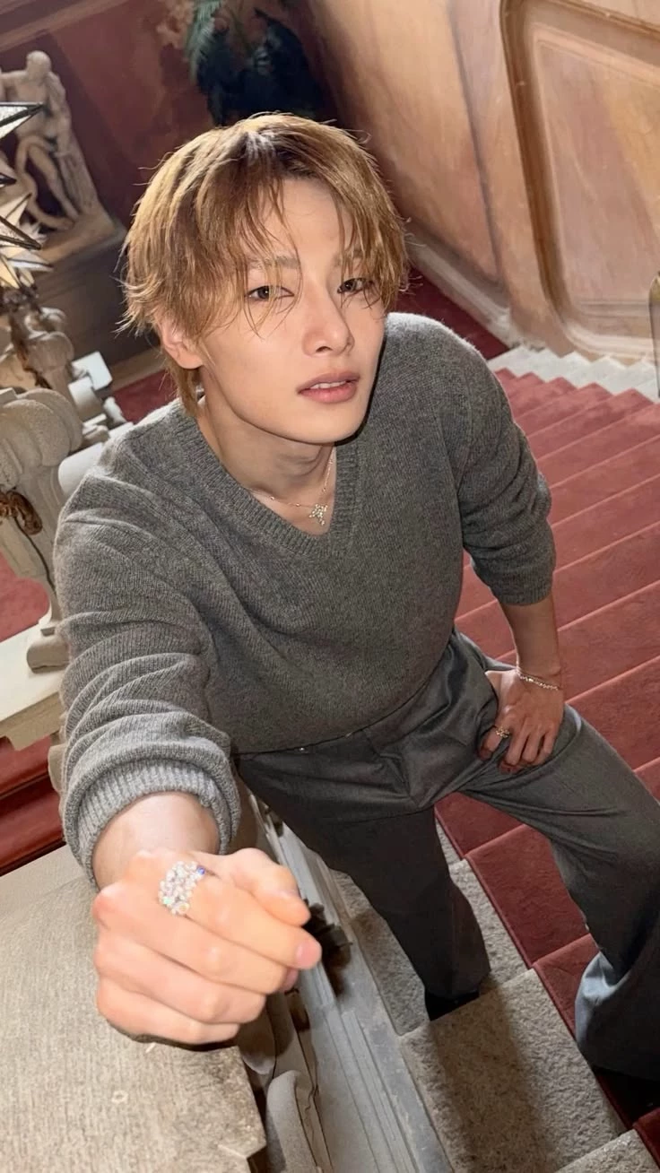 Jeongin thumbnail