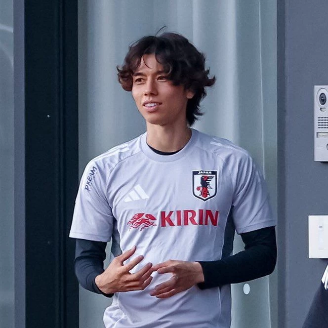 Ao Tanaka thumbnail