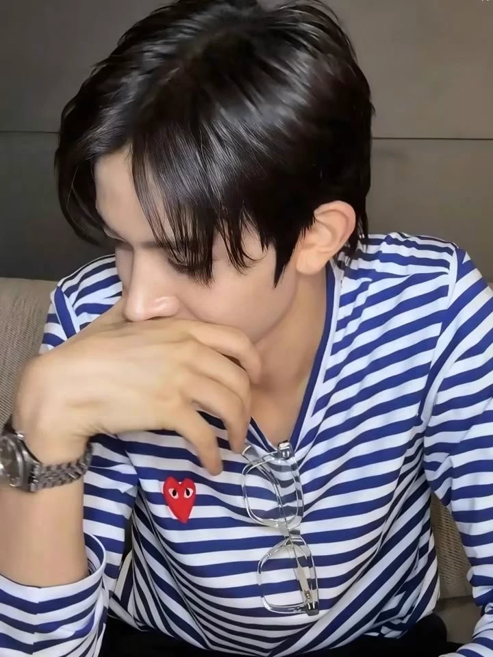 Lee Heeseung thumbnail