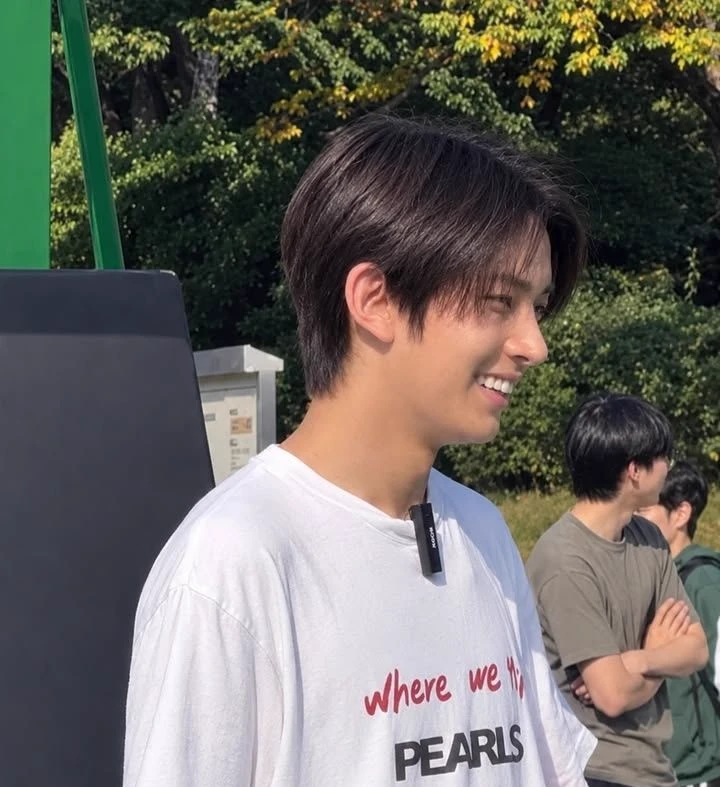 Lee Heeseung thumbnail