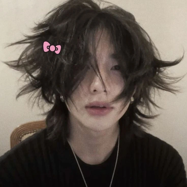 Hyunjin thumbnail
