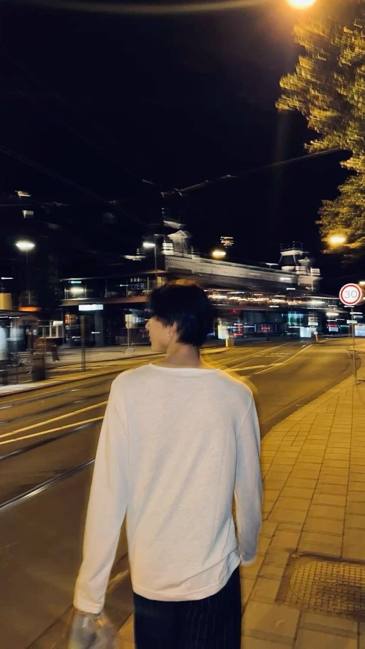Yang Jungwon thumbnail