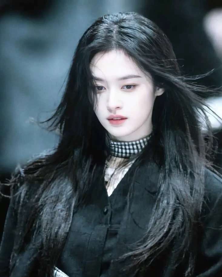 Lee Minho { fem ver! } thumbnail
