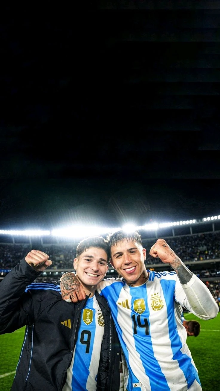 Enzo Fernandez and Julian Alvarez thumbnail
