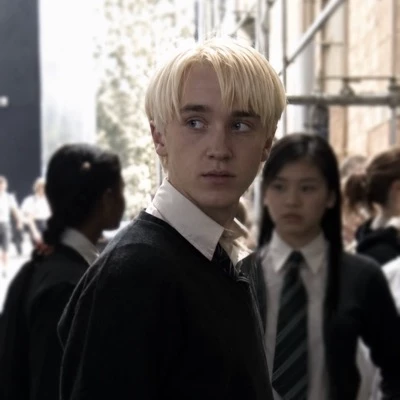 Draco Malfoy thumbnail
