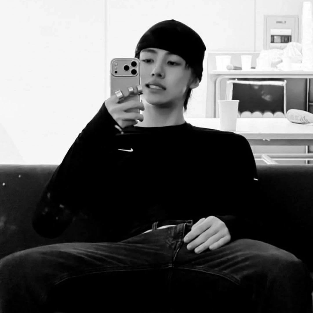Eom Seonghyeon thumbnail