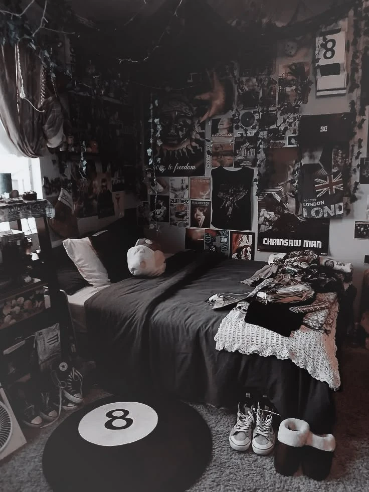 your room thumbnail