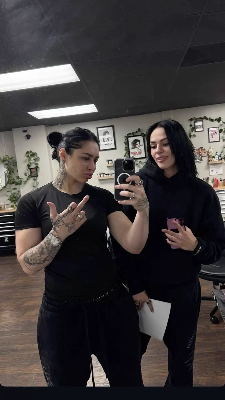 evelina and Angelina thumbnail